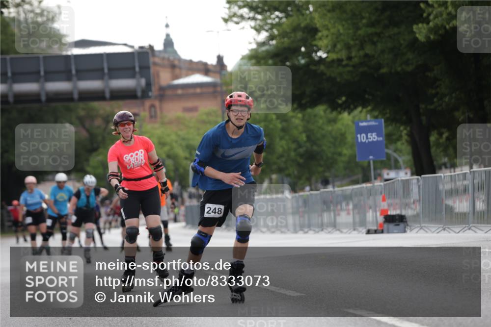 29.06.2025 - hella hamburg halbmarathon Jannik Wohlers http://msf.ph/oto/8333073 29.06.2025 09:01:36 Lombardsbrücke  meine-sportfotos.de
