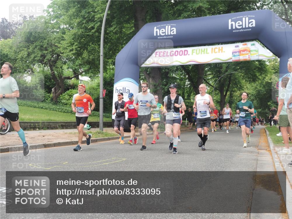 29.06.2025 - hella hamburg halbmarathon KatJ http://msf.ph/oto/8333095 29.06.2025 10:47:27 Zwischen KM18-KM19 1420, 2391, 2978, 4592, 5839, 6201, 7759, 8191, 8662 meine-sportfotos.de