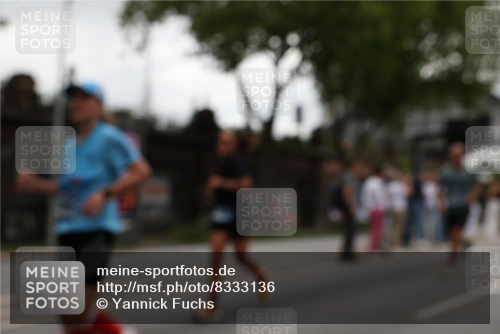 29.06.2025 - hella hamburg halbmarathon Yannick Fuchs http://msf.ph/oto/8333136 29.06.2025 10:51:48 20KM 1611, 2025, 2236, 2488, 2606, 2759, 2806, 2883, 2907, 3093, 3141, 3859, 4426, 4467, 4579, 4632, 4833, 5926, 6104, 6281, 6302, 6531, 6595, 7138, 7833, 9316, 9450, 9485, 10599, 10788, 11645, 13465, 14571, 15217, 15229, 16517, 16531, 17405, 17415, 17455, 17543, 18068, 18501, 18508, 18587, 18762, 18891 meine-sportfotos.de