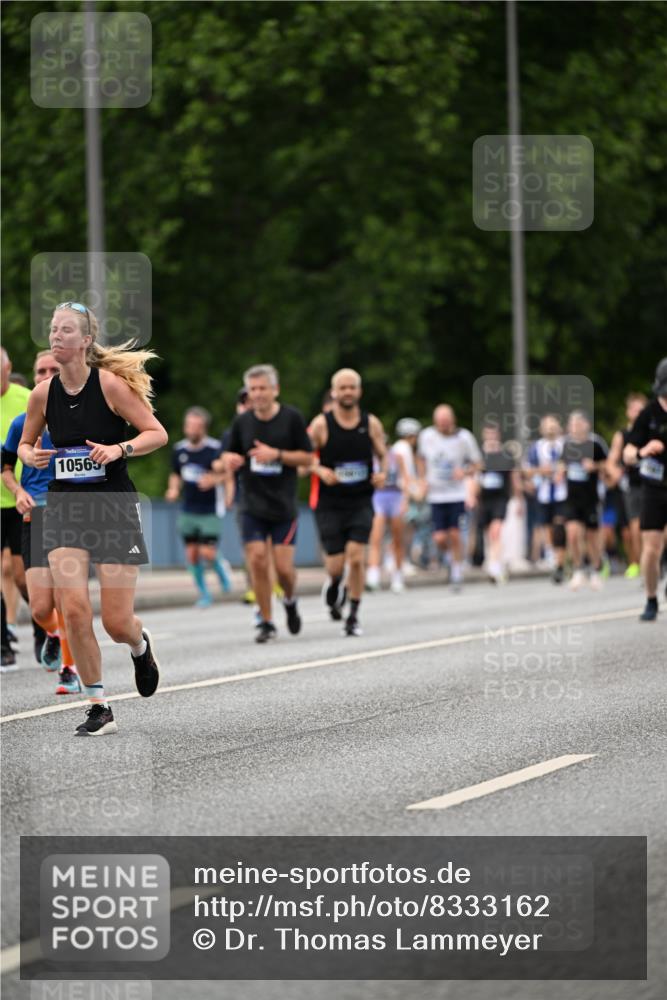 29.06.2025 - hella hamburg halbmarathon Dr. Thomas Lammeyer http://msf.ph/oto/8333162 29.06.2025 10:39:50 Kennedybrücke 2198, 2412, 2787, 2827, 3170, 3828, 3958, 4333, 4413, 4696, 4703, 4965, 5147, 6029, 6189, 6365, 6397, 6471, 6867, 8249, 8296, 8567, 9470, 9803, 9819, 10360, 10565, 10652, 11233, 11359 meine-sportfotos.de