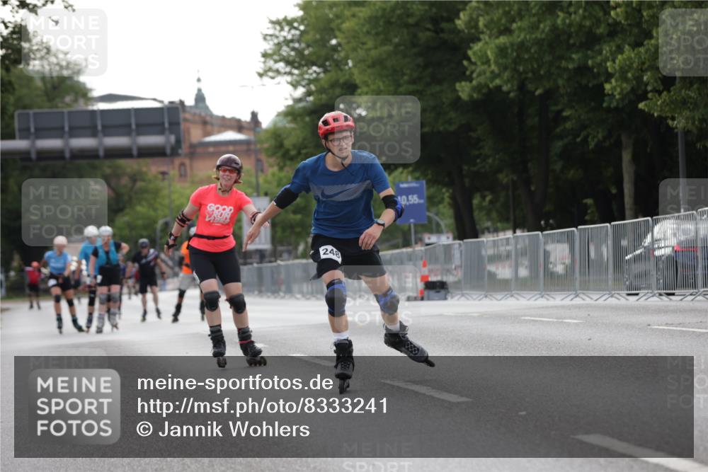 29.06.2025 - hella hamburg halbmarathon Jannik Wohlers http://msf.ph/oto/8333241 29.06.2025 09:01:37 Lombardsbrücke  meine-sportfotos.de