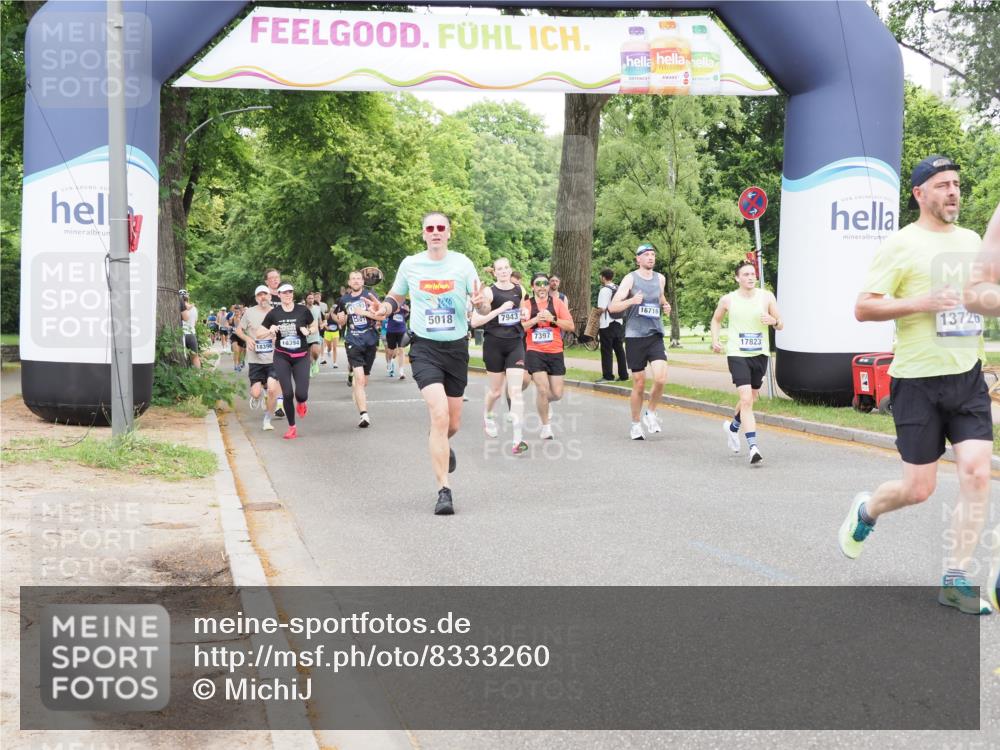 29.06.2025 - hella hamburg halbmarathon MichiJ http://msf.ph/oto/8333260 29.06.2025 10:38:32 Zwischen KM18-KM19 2670, 4077, 5600, 7397, 7943, 8989, 13073, 13726, 13976, 14458, 14626, 15720, 15871, 16291, 17823, 18394 meine-sportfotos.de