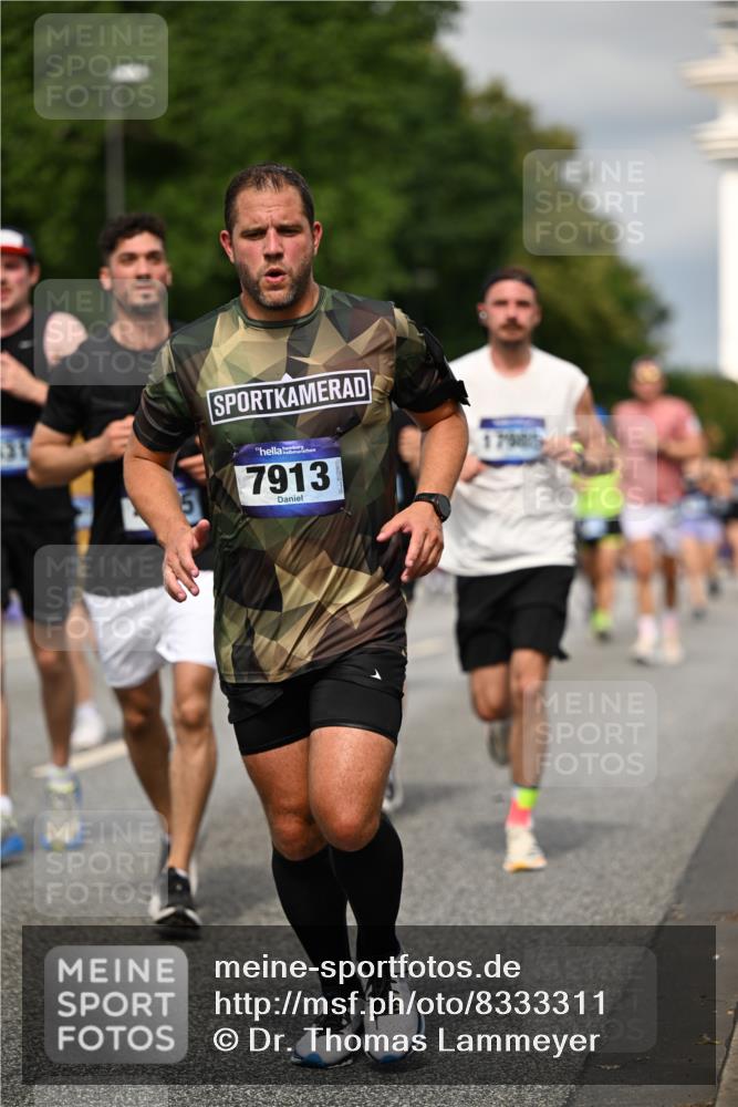 29.06.2025 - hella hamburg halbmarathon Dr. Thomas Lammeyer http://msf.ph/oto/8333311 29.06.2025 10:17:47 Kennedybrücke 1194, 1747, 1939, 2359, 2721, 2891, 2904, 4001, 4032, 4795, 4962, 5631, 5719, 6207, 7462, 7913, 8673, 9141, 9612, 9631, 9886, 10442, 10443 meine-sportfotos.de
