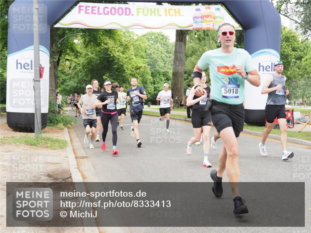 29.06.2025 - hella hamburg halbmarathon MichiJ http://msf.ph/oto/8333413 29.06.2025 10:38:34 Zwischen KM18-KM19 2670, 4077, 5018, 5820, 7397, 7943, 8989, 13403, 13726, 13976, 14458, 14626, 15480, 15871, 16291, 16716, 17823, 18394 meine-sportfotos.de