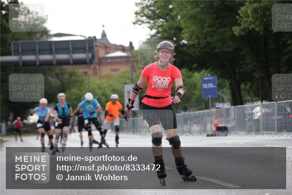 29.06.2025 - hella hamburg halbmarathon Jannik Wohlers http://msf.ph/oto/8333472 29.06.2025 09:01:38 Lombardsbrücke  meine-sportfotos.de