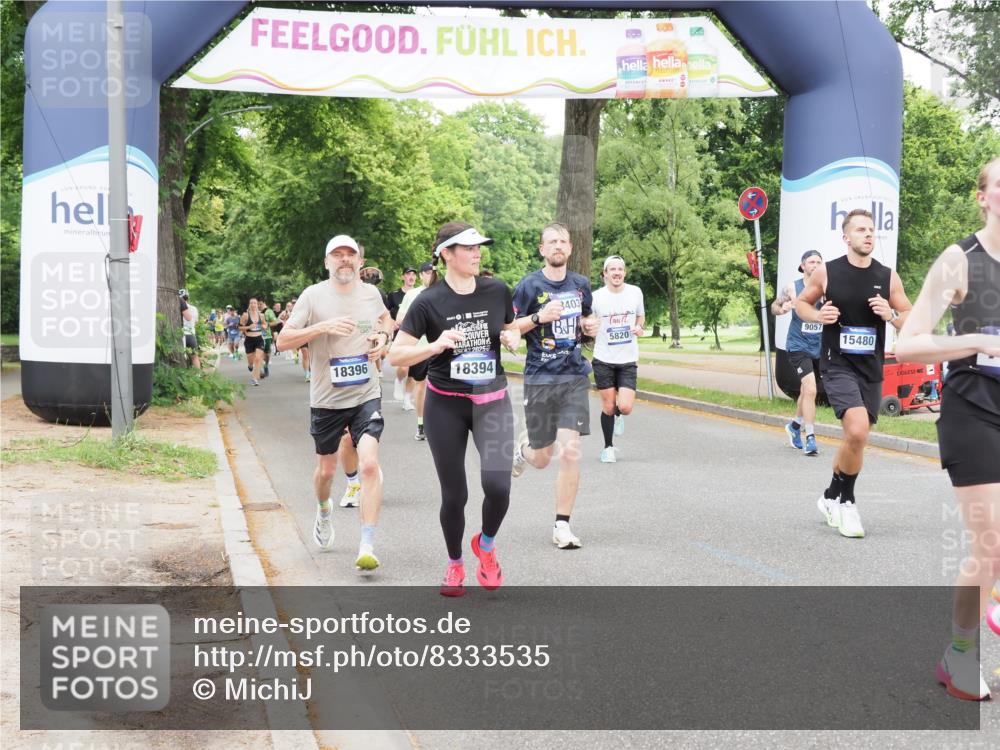 29.06.2025 - hella hamburg halbmarathon MichiJ http://msf.ph/oto/8333535 29.06.2025 10:38:35 Zwischen KM18-KM19 2670, 4077, 5018, 5399, 5820, 7397, 7943, 8989, 9057, 13403, 13726, 13976, 14626, 15480, 15871, 16291, 16716, 17823, 18394 meine-sportfotos.de