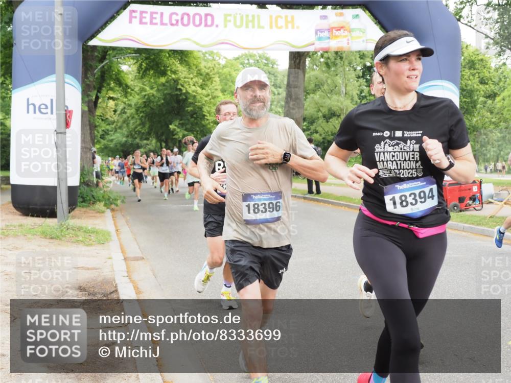 29.06.2025 - hella hamburg halbmarathon MichiJ http://msf.ph/oto/8333699 29.06.2025 10:38:36 Zwischen KM18-KM19 2670, 5018, 5399, 5820, 7397, 7943, 8205, 8989, 9057, 9793, 13403, 13726, 13976, 14626, 15480, 15871, 16291, 16716, 17823, 18394 meine-sportfotos.de