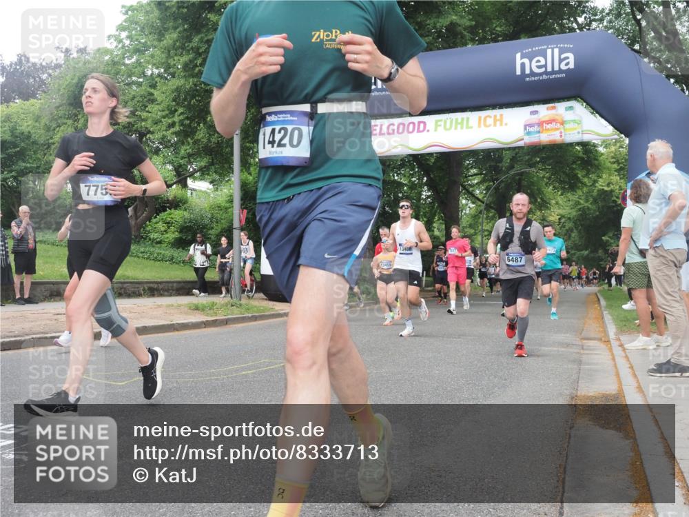 29.06.2025 - hella hamburg halbmarathon KatJ http://msf.ph/oto/8333713 29.06.2025 10:47:30 Zwischen KM18-KM19 1364, 1420, 2391, 4592, 6487, 7759, 8191, 8662 meine-sportfotos.de