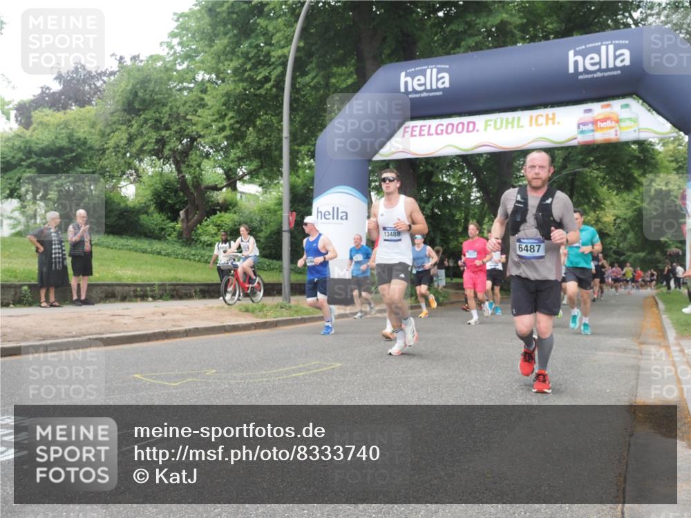 29.06.2025 - hella hamburg halbmarathon KatJ http://msf.ph/oto/8333740 29.06.2025 10:47:31 Zwischen KM18-KM19 1364, 1420, 1653, 2391, 4068, 4592, 6487, 7759, 8191, 8662 meine-sportfotos.de