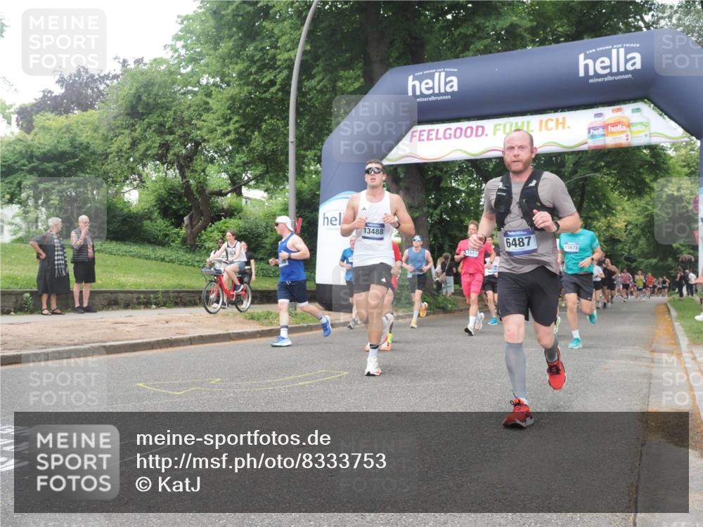 29.06.2025 - hella hamburg halbmarathon KatJ http://msf.ph/oto/8333753 29.06.2025 10:47:31 Zwischen KM18-KM19 1364, 1420, 1653, 2391, 4068, 4592, 6487, 7759, 8191, 8662 meine-sportfotos.de