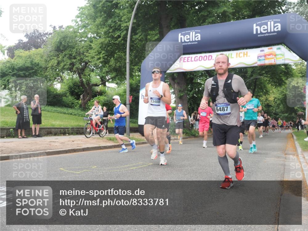 29.06.2025 - hella hamburg halbmarathon KatJ http://msf.ph/oto/8333781 29.06.2025 10:47:31 Zwischen KM18-KM19 1364, 1420, 1653, 2391, 4068, 4592, 6487, 7759, 8191, 8662 meine-sportfotos.de