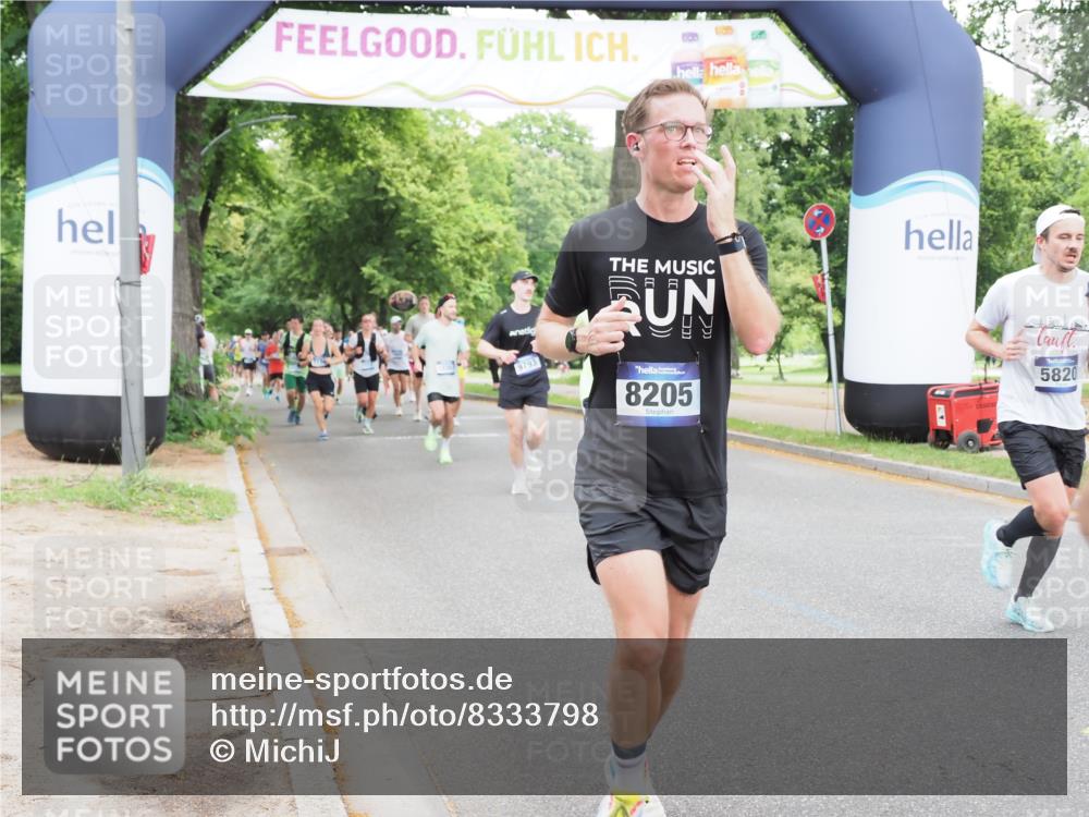 29.06.2025 - hella hamburg halbmarathon MichiJ http://msf.ph/oto/8333798 29.06.2025 10:38:37 Zwischen KM18-KM19 2670, 5018, 5399, 5820, 7397, 7943, 8205, 9057, 9793, 10891, 12367, 13403, 13726, 14626, 15480, 15871, 16716, 17823, 18394 meine-sportfotos.de