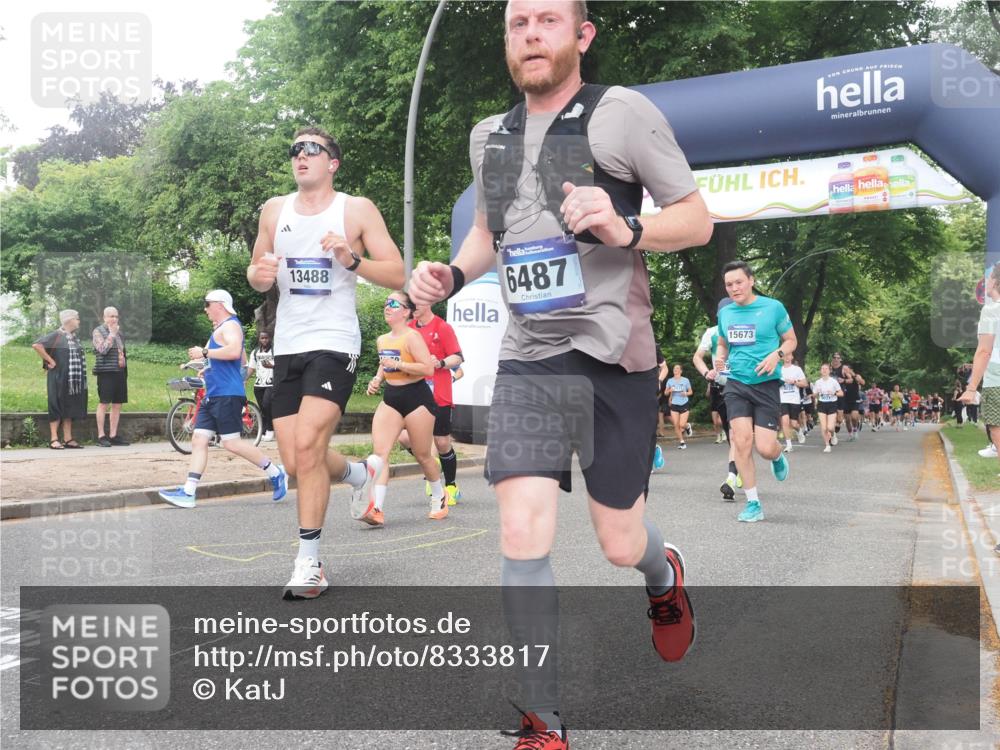 29.06.2025 - hella hamburg halbmarathon KatJ http://msf.ph/oto/8333817 29.06.2025 10:47:32 Zwischen KM18-KM19 1364, 1420, 1653, 2391, 4068, 4592, 6487, 7759, 8191 meine-sportfotos.de