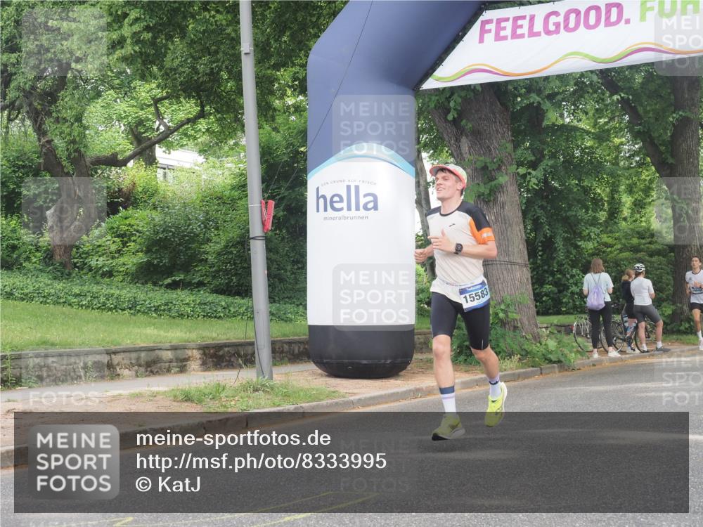 29.06.2025 - hella hamburg halbmarathon KatJ http://msf.ph/oto/8333995 29.06.2025 10:17:37 Zwischen KM18-KM19 1577 meine-sportfotos.de