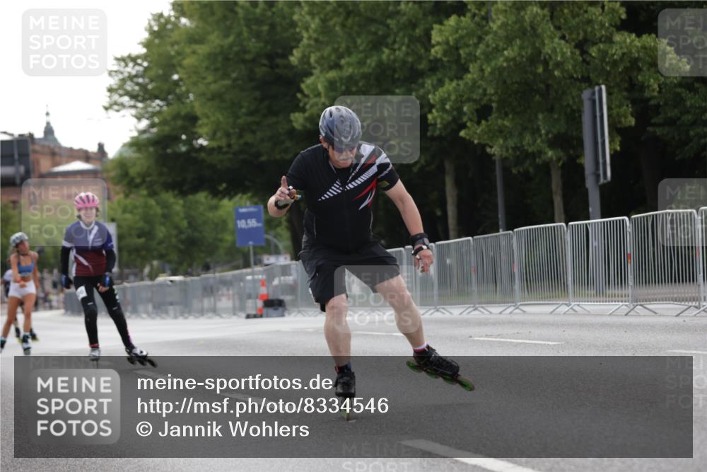 29.06.2025 - hella hamburg halbmarathon Jannik Wohlers http://msf.ph/oto/8334546 29.06.2025 09:01:46 Lombardsbrücke  meine-sportfotos.de
