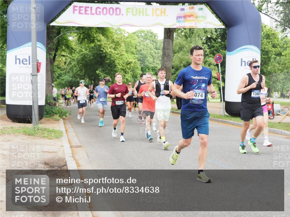 29.06.2025 - hella hamburg halbmarathon MichiJ http://msf.ph/oto/8334638 29.06.2025 10:38:46 Zwischen KM18-KM19 1366, 7134, 7369, 8371, 8856, 9074, 9093, 9476, 9739, 10115, 10215, 10603, 11124, 11214, 11791, 13707, 16591, 17129, 18006 meine-sportfotos.de