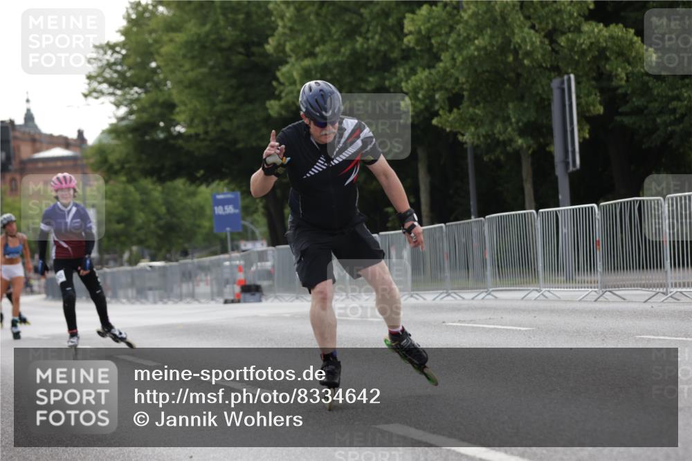 29.06.2025 - hella hamburg halbmarathon Jannik Wohlers http://msf.ph/oto/8334642 29.06.2025 09:01:46 Lombardsbrücke  meine-sportfotos.de