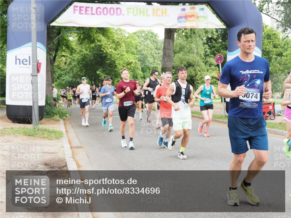 29.06.2025 - hella hamburg halbmarathon MichiJ http://msf.ph/oto/8334696 29.06.2025 10:38:46 Zwischen KM18-KM19 1366, 7134, 7369, 8371, 8856, 9074, 9093, 9476, 9739, 10115, 10215, 10603, 11124, 11214, 11791, 13707, 16591, 17129, 18006 meine-sportfotos.de