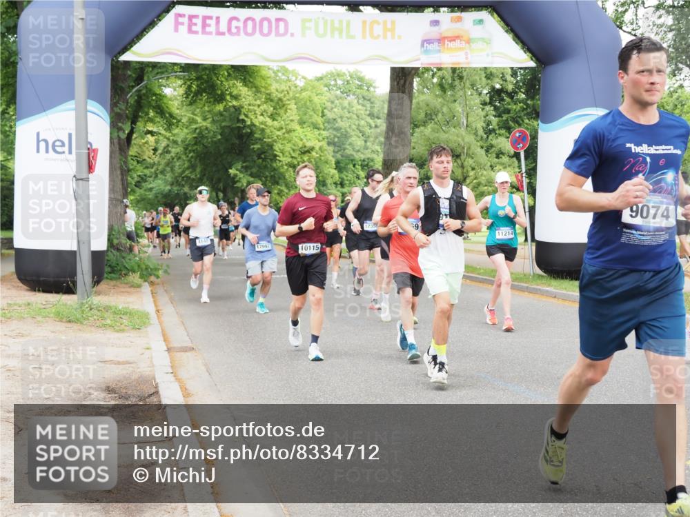 29.06.2025 - hella hamburg halbmarathon MichiJ http://msf.ph/oto/8334712 29.06.2025 10:38:46 Zwischen KM18-KM19 1366, 7134, 7369, 8371, 8856, 9074, 9093, 9476, 9739, 10115, 10215, 10603, 11124, 11214, 11791, 13707, 16591, 17129, 18006 meine-sportfotos.de