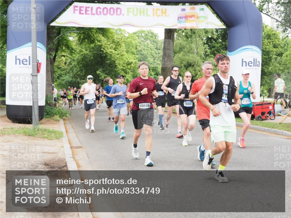 29.06.2025 - hella hamburg halbmarathon MichiJ http://msf.ph/oto/8334749 29.06.2025 10:38:47 Zwischen KM18-KM19 1366, 4140, 7369, 8371, 8856, 9074, 9093, 9476, 9739, 10115, 10215, 10603, 11124, 11214, 11791, 16591, 17129, 18006 meine-sportfotos.de