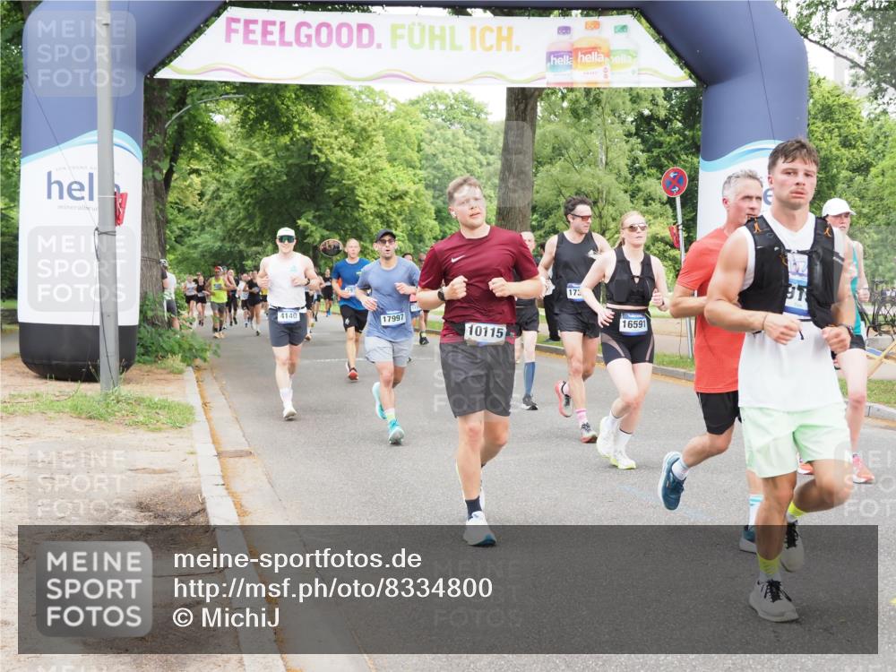 29.06.2025 - hella hamburg halbmarathon MichiJ http://msf.ph/oto/8334800 29.06.2025 10:38:47 Zwischen KM18-KM19 1366, 4140, 7369, 8371, 8856, 9074, 9093, 9476, 9739, 10115, 10215, 10603, 11124, 11214, 11791, 16591, 17129, 18006 meine-sportfotos.de