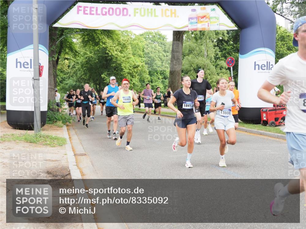 29.06.2025 - hella hamburg halbmarathon MichiJ http://msf.ph/oto/8335092 29.06.2025 10:38:55 Zwischen KM18-KM19 1335, 2955, 3258, 4140, 4297, 4404, 5102, 8413, 8508, 8930, 11459, 11512, 13808, 17033, 17962, 17978, 17997, 18413, 18475 meine-sportfotos.de