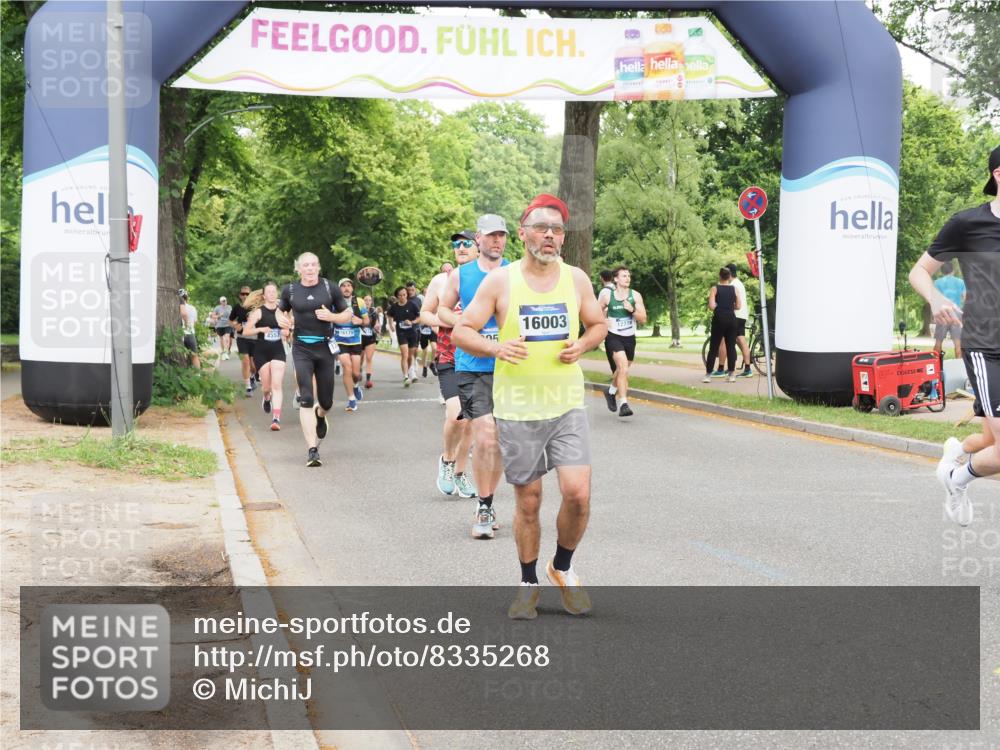 29.06.2025 - hella hamburg halbmarathon MichiJ http://msf.ph/oto/8335268 29.06.2025 10:38:57 Zwischen KM18-KM19 1335, 2955, 3258, 4297, 4404, 5102, 8413, 8508, 10667, 11459, 11512, 12778, 13808, 16003, 16179, 17033, 17978, 18413, 18475 meine-sportfotos.de
