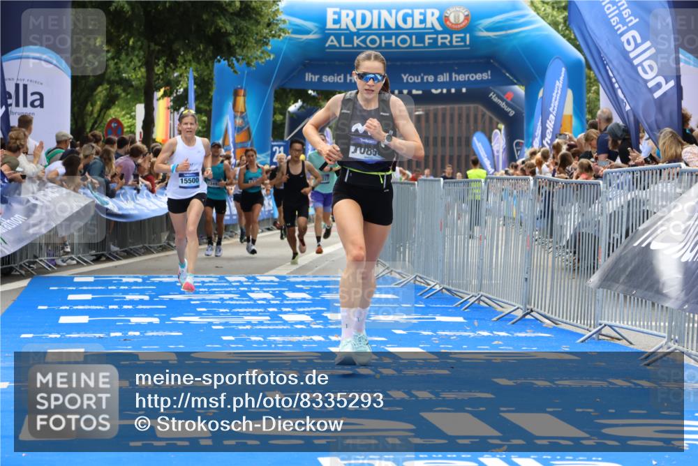 29.06.2025 - hella hamburg halbmarathon Strokosch-Dieckow http://msf.ph/oto/8335293 29.06.2025 10:33:51 Ziel 1743, 2228, 2243, 2746, 4246, 5193, 9519, 10865, 13771, 14310, 14466, 15500, 16243 meine-sportfotos.de