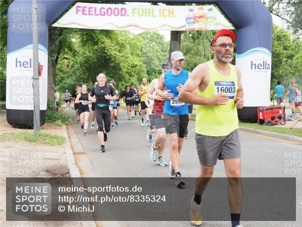 29.06.2025 - hella hamburg halbmarathon MichiJ http://msf.ph/oto/8335324 29.06.2025 10:38:57 Zwischen KM18-KM19 1335, 2955, 3258, 4297, 4404, 5102, 8413, 8508, 10667, 11459, 11512, 12778, 13808, 16003, 16179, 17033, 17978, 18413, 18475 meine-sportfotos.de