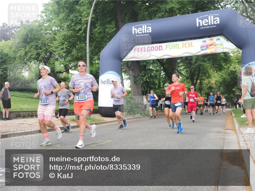 29.06.2025 - hella hamburg halbmarathon KatJ http://msf.ph/oto/8335339 29.06.2025 10:47:46 Zwischen KM18-KM19 1006, 1190, 1414, 2011, 2322, 2323, 8483 meine-sportfotos.de