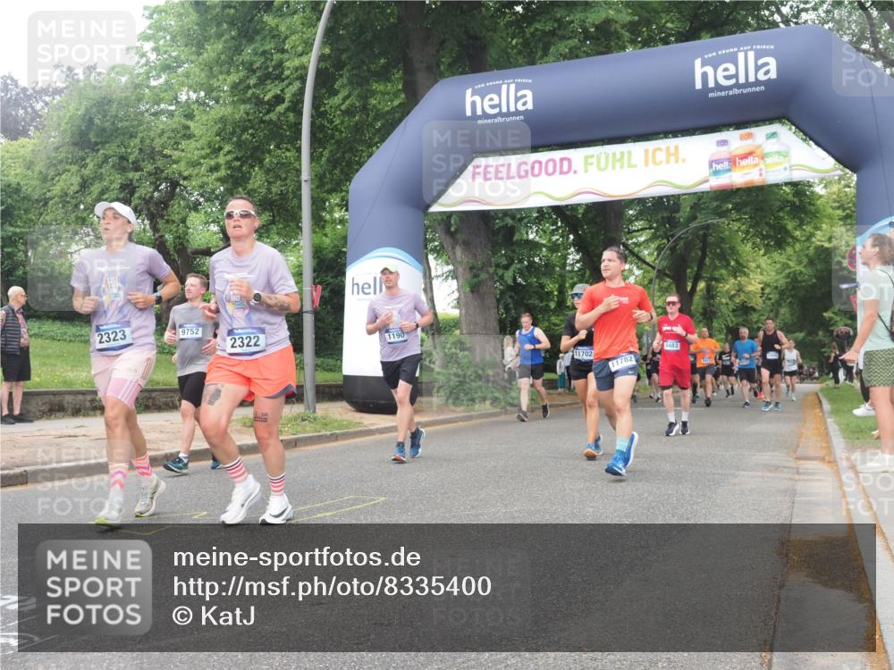29.06.2025 - hella hamburg halbmarathon KatJ http://msf.ph/oto/8335400 29.06.2025 10:47:46 Zwischen KM18-KM19 1006, 1190, 1414, 2011, 2322, 2323, 8483 meine-sportfotos.de