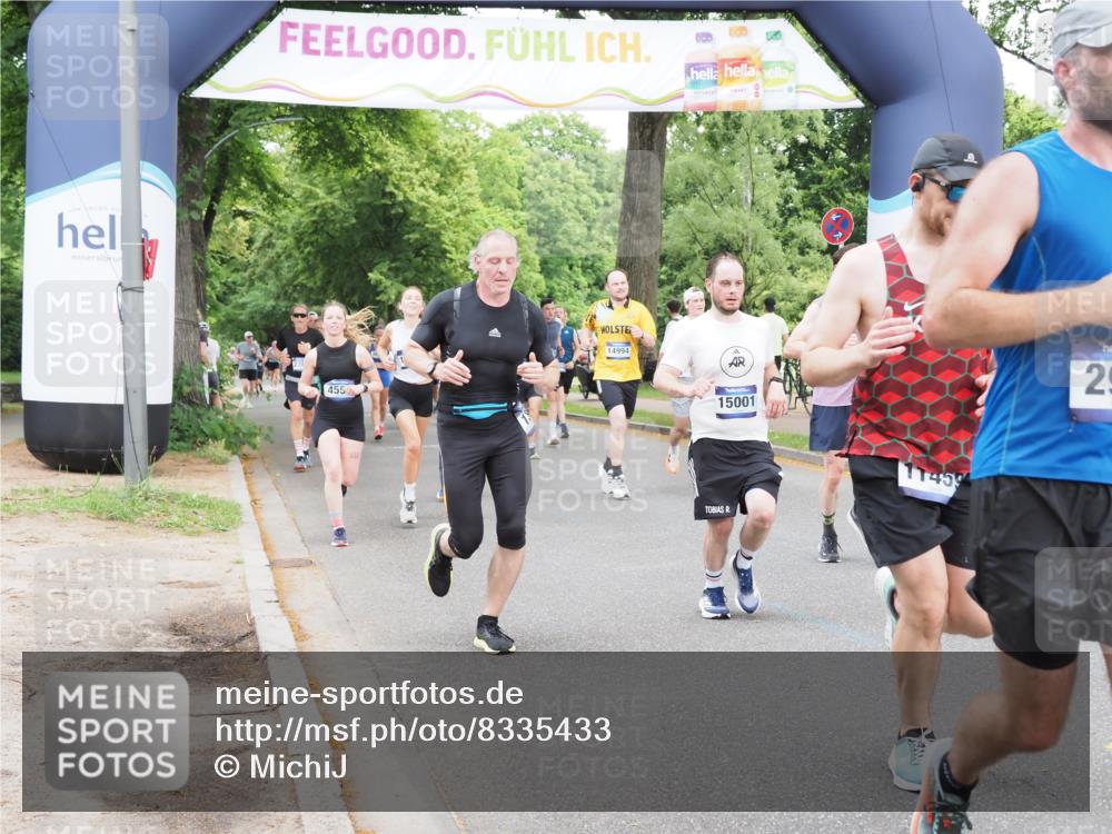29.06.2025 - hella hamburg halbmarathon MichiJ http://msf.ph/oto/8335433 29.06.2025 10:38:58 Zwischen KM18-KM19 1335, 2955, 3258, 4297, 4404, 4557, 5102, 8413, 8508, 10667, 11459, 12778, 13808, 14994, 15001, 16003, 16179, 17033, 17978, 18413, 18475 meine-sportfotos.de