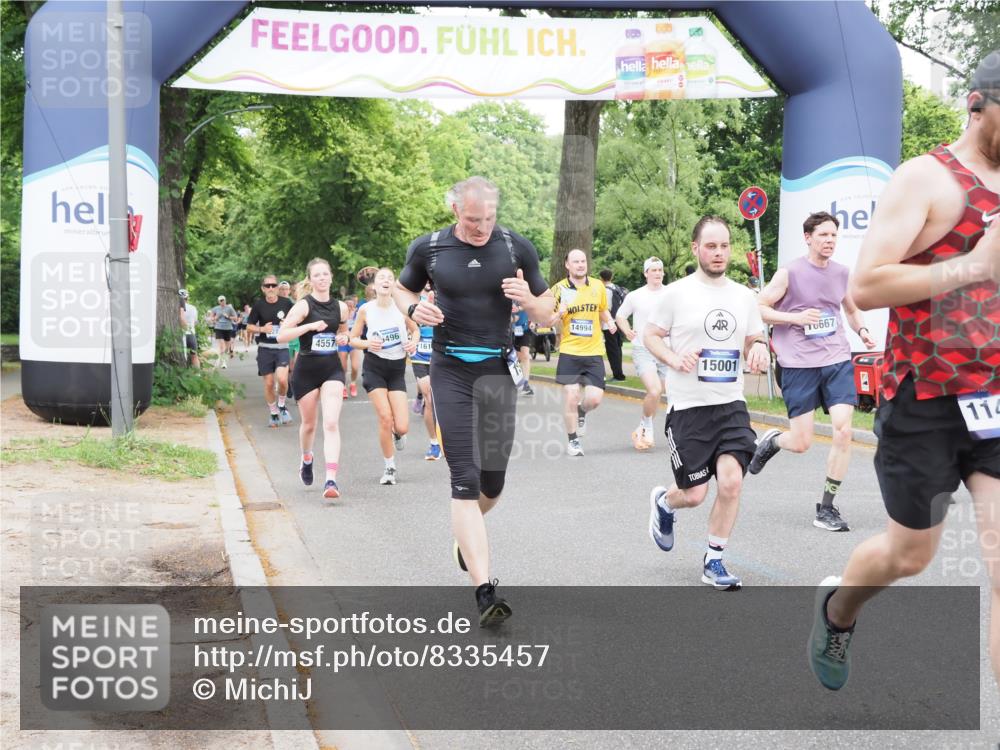 29.06.2025 - hella hamburg halbmarathon MichiJ http://msf.ph/oto/8335457 29.06.2025 10:38:59 Zwischen KM18-KM19 1335, 2955, 3258, 4297, 4404, 4557, 5102, 8413, 8508, 10667, 11459, 11625, 12778, 13808, 14994, 15001, 16003, 16179, 17978, 18413 meine-sportfotos.de