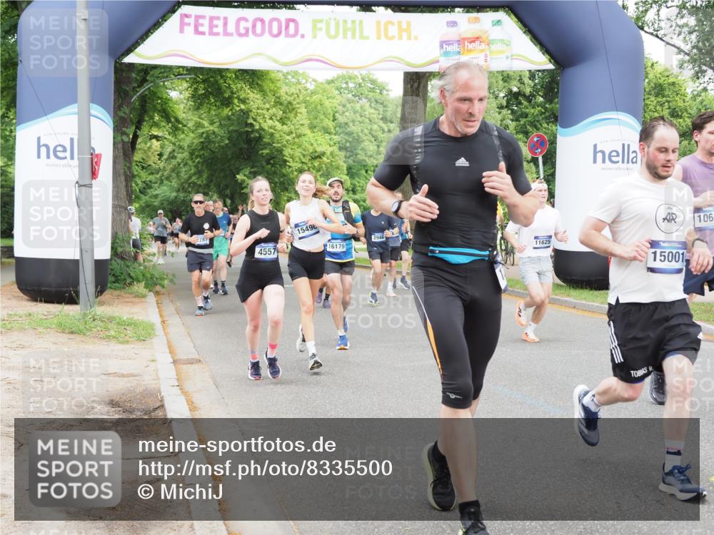 29.06.2025 - hella hamburg halbmarathon MichiJ http://msf.ph/oto/8335500 29.06.2025 10:38:59 Zwischen KM18-KM19 1335, 2955, 3258, 4297, 4404, 4557, 5102, 8413, 8508, 10667, 11459, 11625, 12778, 13808, 14994, 15001, 16003, 16179, 17978, 18413 meine-sportfotos.de