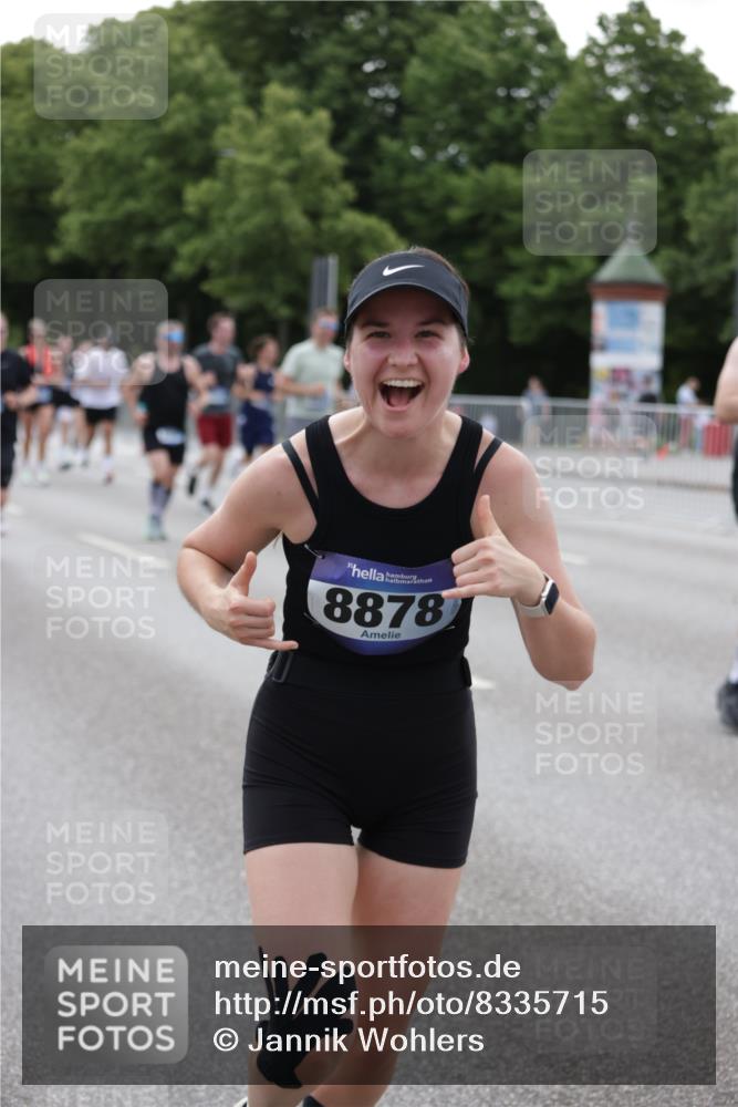29.06.2025 - hella hamburg halbmarathon Jannik Wohlers http://msf.ph/oto/8335715 29.06.2025 10:40:51 Lombardsbrücke 1317, 1731, 2229, 2805, 3532, 3533, 4412, 4638, 5086, 5225, 5549, 5688, 5689, 5928, 5942, 6088, 6250, 6474, 6793, 6894, 7661, 7821, 7829, 8293, 8385, 8586, 8751, 8769, 8878, 8992, 9962, 10181, 10269, 10407, 10835, 11759, 11851, 13168, 13299, 13373, 13778, 13848, 14037, 14253, 14376, 14776, 15076, 15224, 15953, 16260, 16454, 16559, 16802, 16846, 16981, 17370, 17872, 18142, 18494, 18580, 18844, 18888 meine-sportfotos.de