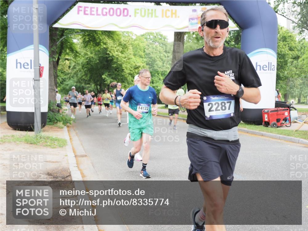 29.06.2025 - hella hamburg halbmarathon MichiJ http://msf.ph/oto/8335774 29.06.2025 10:39:03 Zwischen KM18-KM19 1335, 2287, 2946, 4557, 5102, 8977, 9214, 9656, 10667, 11625, 12224, 12778, 12949, 14122, 14994, 15001, 15126, 15496, 16003, 16179, 17131 meine-sportfotos.de