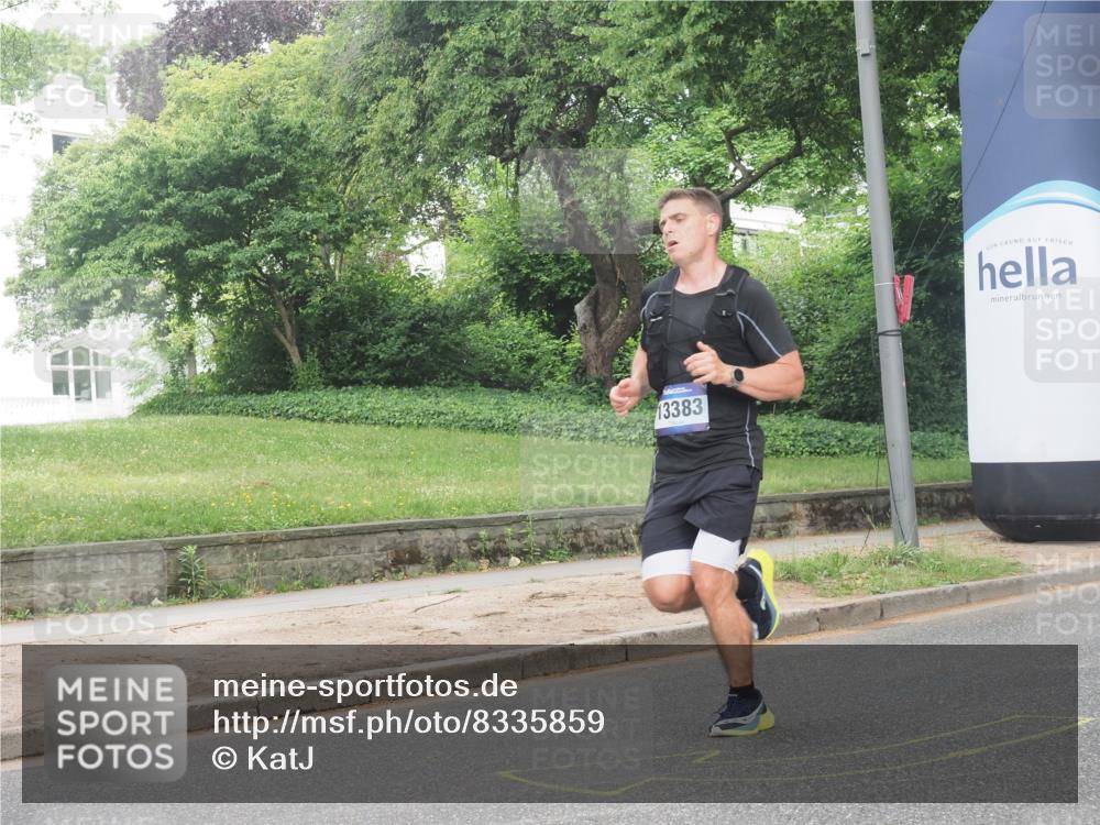 29.06.2025 - hella hamburg halbmarathon KatJ http://msf.ph/oto/8335859 29.06.2025 10:17:57 Zwischen KM18-KM19 5367, 8731 meine-sportfotos.de