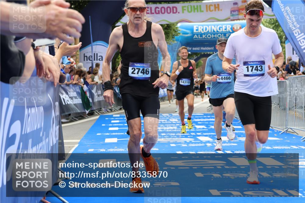 29.06.2025 - hella hamburg halbmarathon Strokosch-Dieckow http://msf.ph/oto/8335870 29.06.2025 10:33:46 Ziel 1743, 2228, 2243, 2746, 4246, 5193, 10865, 13771, 14310, 14466, 16243, 16755 meine-sportfotos.de