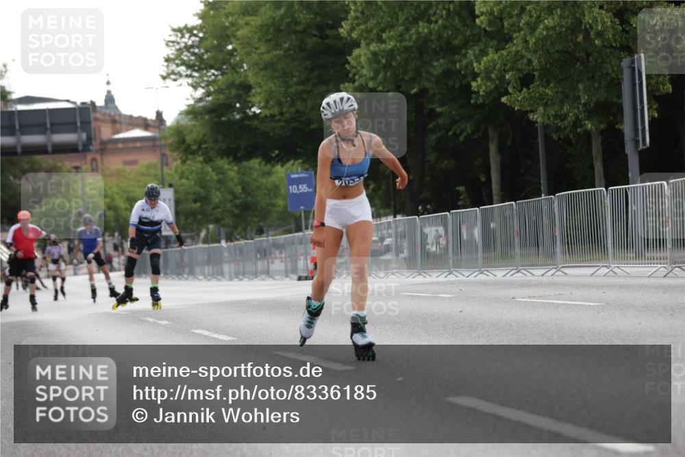 29.06.2025 - hella hamburg halbmarathon Jannik Wohlers http://msf.ph/oto/8336185 29.06.2025 09:01:50 Lombardsbrücke  meine-sportfotos.de