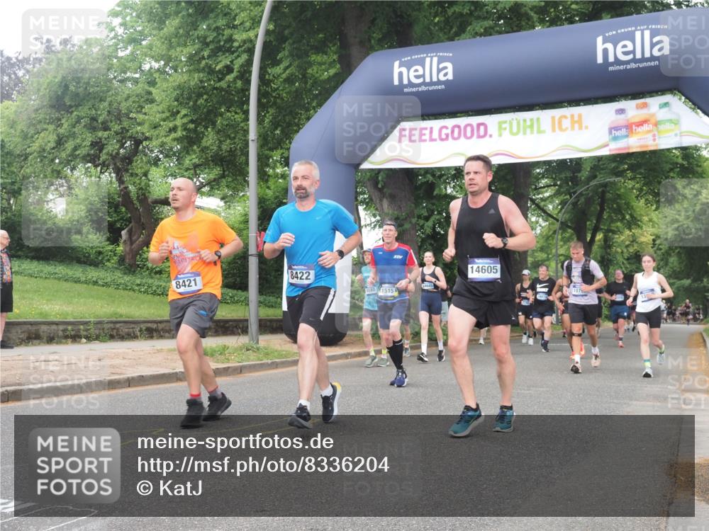 29.06.2025 - hella hamburg halbmarathon KatJ http://msf.ph/oto/8336204 29.06.2025 10:47:51 Zwischen KM18-KM19 1190, 8154, 8421, 8422, 8483 meine-sportfotos.de
