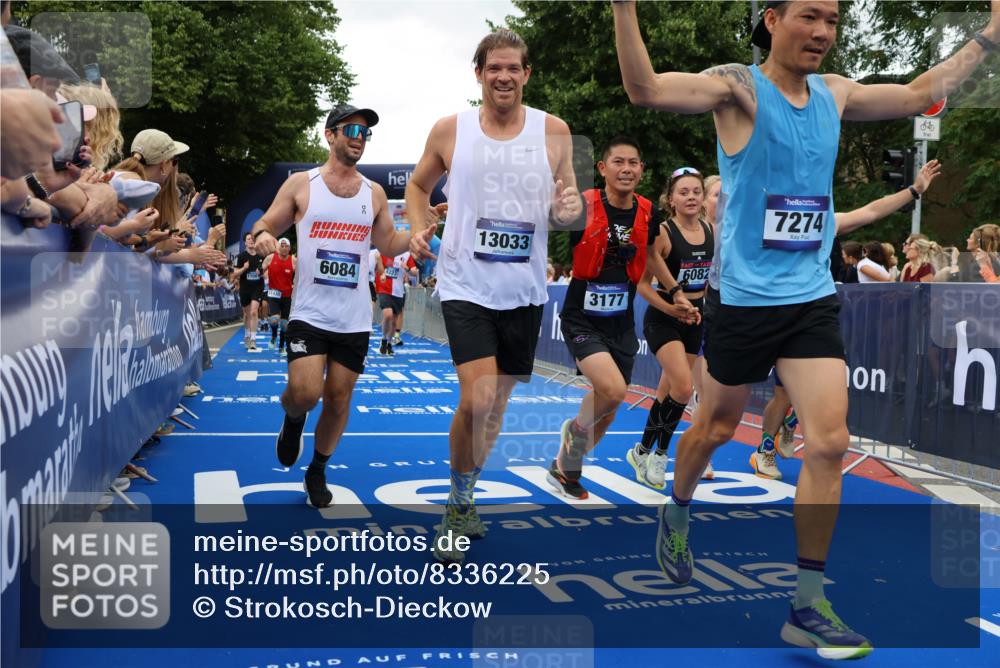 29.06.2025 - hella hamburg halbmarathon Strokosch-Dieckow http://msf.ph/oto/8336225 29.06.2025 10:54:15 Ziel 1267, 1442, 3103, 3177, 3861, 3898, 5638, 6082, 6084, 6443, 6511, 6512, 7274, 8223, 8390, 8772, 9791, 11430, 12213, 13033, 13289, 13794, 13803, 15169, 15524, 15946, 16527, 16574, 16750, 16780, 16879, 17087, 17698, 18268 meine-sportfotos.de