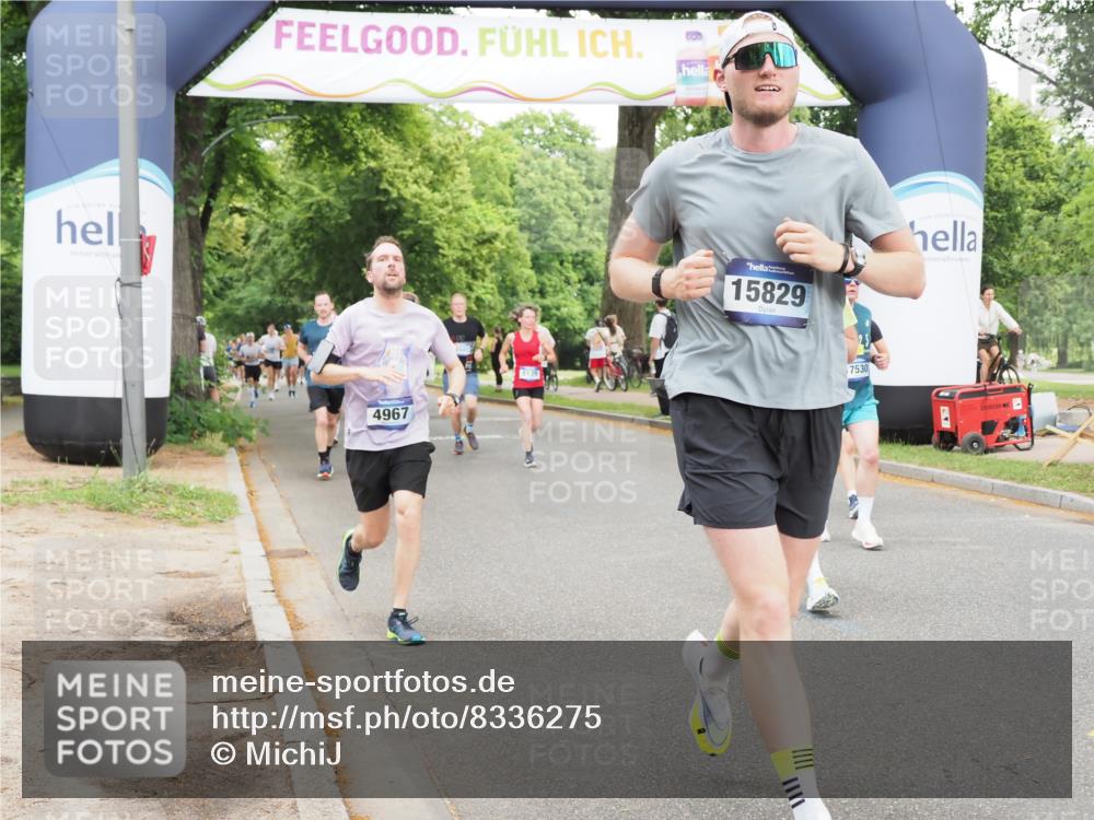 29.06.2025 - hella hamburg halbmarathon MichiJ http://msf.ph/oto/8336275 29.06.2025 10:39:10 Zwischen KM18-KM19 2397, 2636, 2818, 4967, 6286, 8977, 14561, 15126, 15829, 17530, 17815, 18869 meine-sportfotos.de