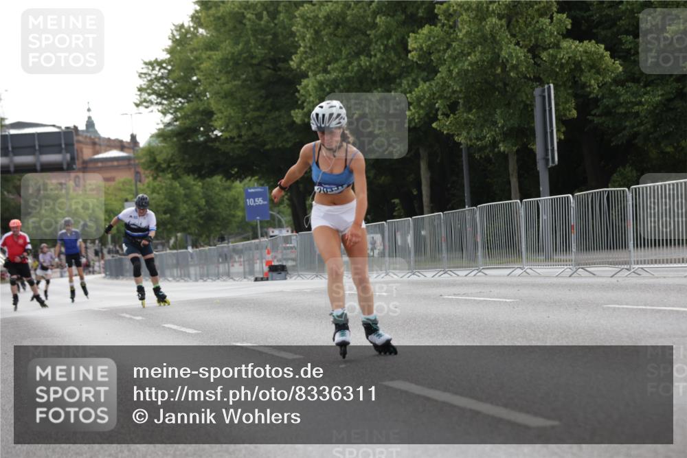 29.06.2025 - hella hamburg halbmarathon Jannik Wohlers http://msf.ph/oto/8336311 29.06.2025 09:01:50 Lombardsbrücke  meine-sportfotos.de