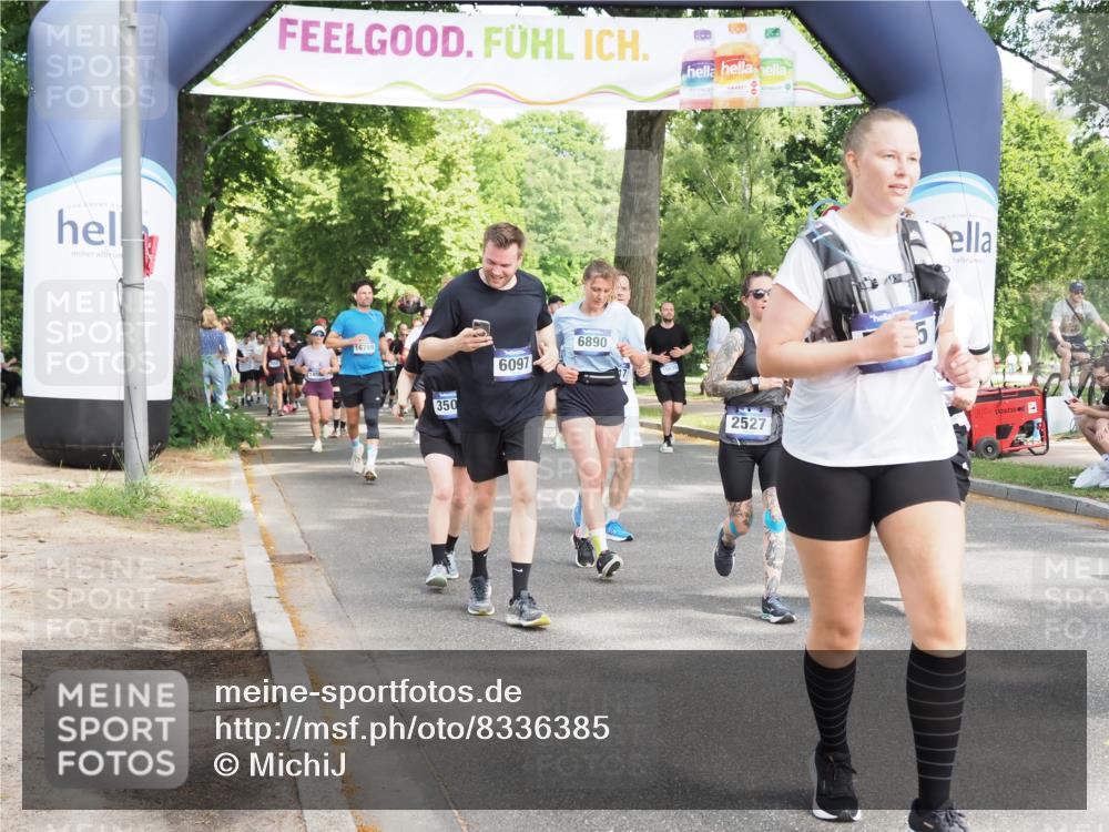 29.06.2025 - hella hamburg halbmarathon MichiJ http://msf.ph/oto/8336385 29.06.2025 11:35:02 Zwischen KM18-KM19 1129, 2527, 3504, 3598, 4736, 5701, 6097, 6497, 6890, 7515, 9747, 12481, 12520, 13914, 14327, 16892, 18453, 18710, 19039 meine-sportfotos.de