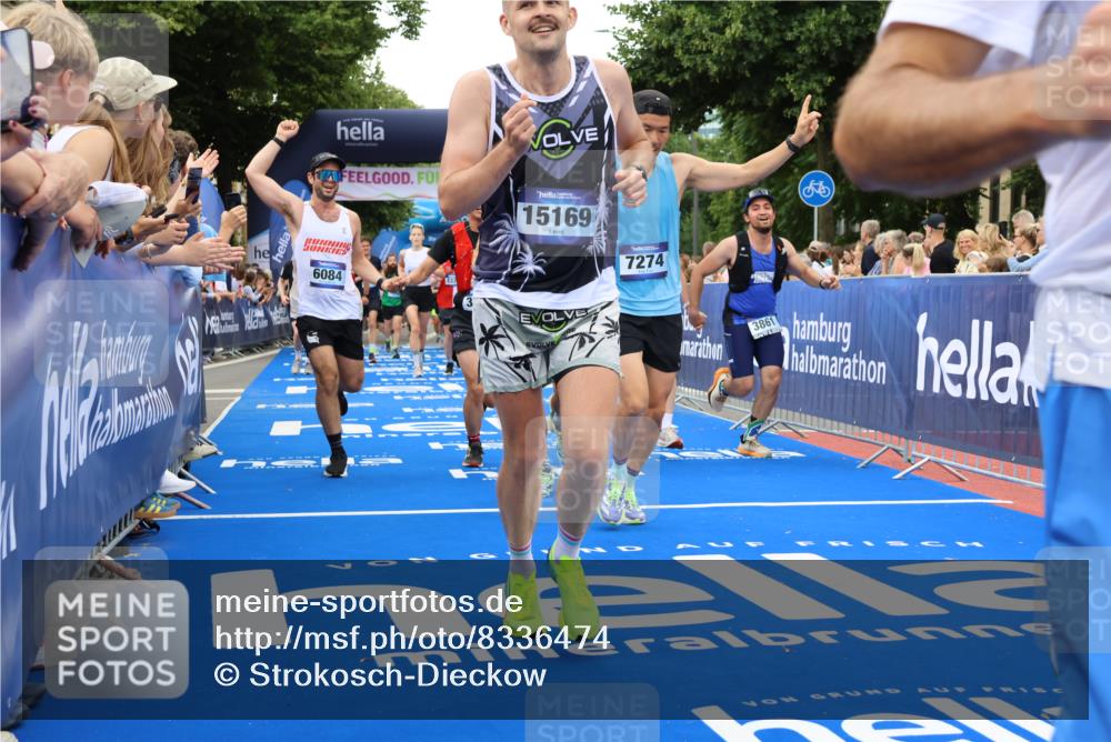 29.06.2025 - hella hamburg halbmarathon Strokosch-Dieckow http://msf.ph/oto/8336474 29.06.2025 10:54:13 Ziel 1267, 3103, 3177, 3861, 3898, 5638, 6082, 6084, 6294, 6443, 6581, 7274, 8223, 8390, 9791, 11430, 12213, 13033, 13289, 13397, 13794, 13803, 15169, 15524, 15946, 16527, 16574, 16750, 16780, 16871, 16879, 17087, 17698, 18268 meine-sportfotos.de