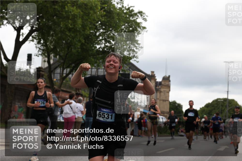 29.06.2025 - hella hamburg halbmarathon Yannick Fuchs http://msf.ph/oto/8336557 29.06.2025 10:51:56 20KM 1595, 1611, 2025, 2488, 2656, 2759, 2806, 2840, 2883, 2907, 3093, 3859, 4319, 4426, 4467, 4502, 4579, 4632, 4708, 4833, 5277, 5341, 5926, 6104, 6138, 6147, 6531, 6595, 7138, 7189, 8322, 8585, 9316, 9485, 10599, 10788, 11645, 12585, 13465, 13816, 13880, 14266, 14571, 15217, 15229, 16517, 16531, 17405, 17415, 17455, 17543, 17827, 18068, 18180, 18492, 18501, 18587, 18762, 18891 meine-sportfotos.de