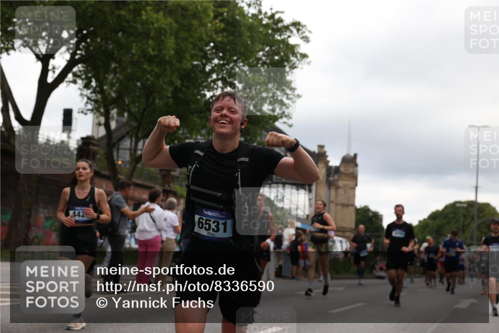 29.06.2025 - hella hamburg halbmarathon Yannick Fuchs http://msf.ph/oto/8336590 29.06.2025 10:51:56 20KM 1595, 1611, 2025, 2488, 2656, 2759, 2806, 2840, 2883, 2907, 3093, 3859, 4319, 4426, 4467, 4502, 4579, 4632, 4708, 4833, 5277, 5341, 5926, 6104, 6138, 6147, 6531, 6595, 7138, 7189, 8322, 8585, 9316, 9485, 10599, 10788, 11645, 12585, 13465, 13816, 13880, 14266, 14571, 15217, 15229, 16517, 16531, 17405, 17415, 17455, 17543, 17827, 18068, 18180, 18492, 18501, 18587, 18762, 18891 meine-sportfotos.de