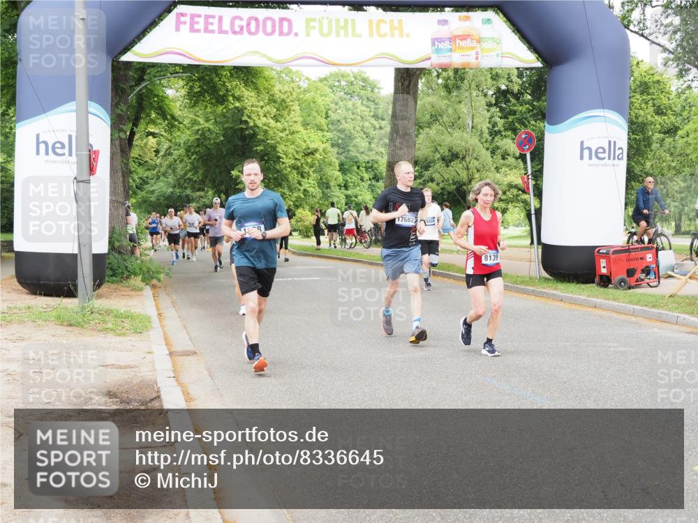 29.06.2025 - hella hamburg halbmarathon MichiJ http://msf.ph/oto/8336645 29.06.2025 10:39:13 Zwischen KM18-KM19 1098, 2397, 2636, 2818, 4967, 6286, 8139, 14561, 15829, 17530, 17682 meine-sportfotos.de