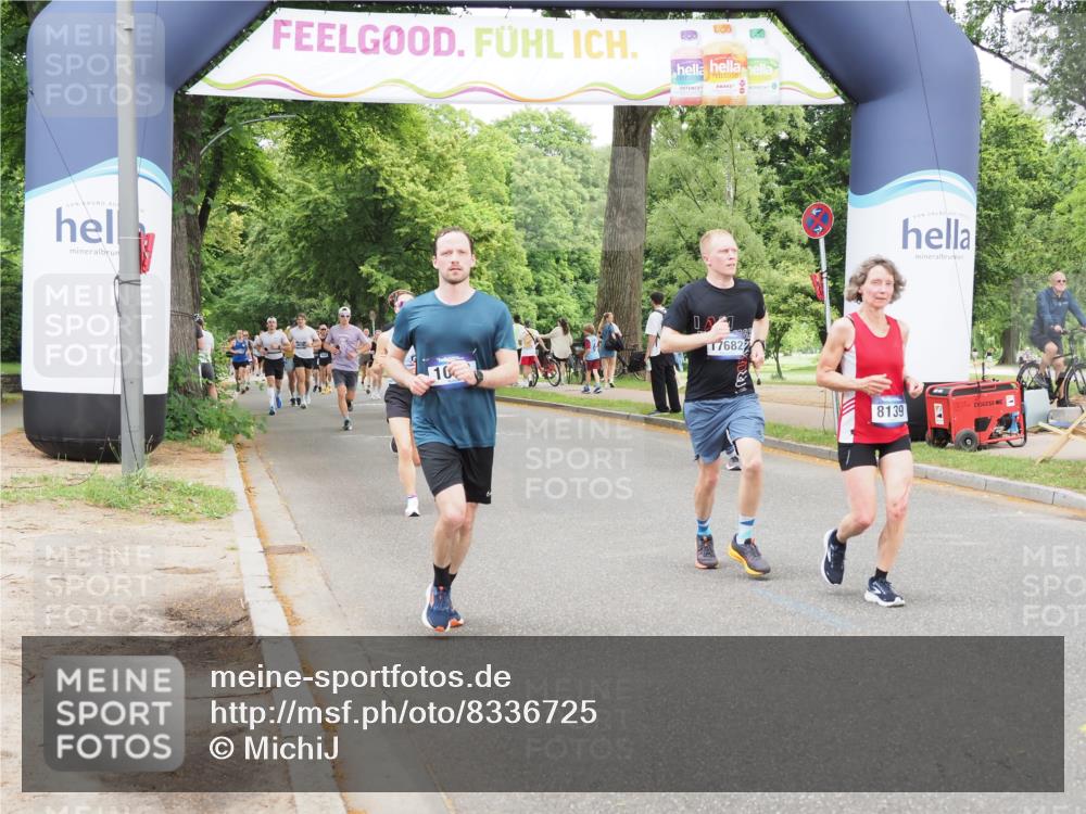 29.06.2025 - hella hamburg halbmarathon MichiJ http://msf.ph/oto/8336725 29.06.2025 10:39:13 Zwischen KM18-KM19 1098, 2397, 2636, 2818, 4967, 6286, 8139, 14561, 15829, 17530, 17682 meine-sportfotos.de