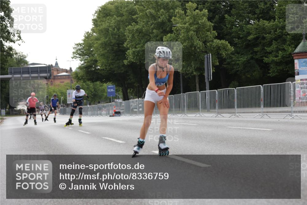 29.06.2025 - hella hamburg halbmarathon Jannik Wohlers http://msf.ph/oto/8336759 29.06.2025 09:01:51 Lombardsbrücke  meine-sportfotos.de